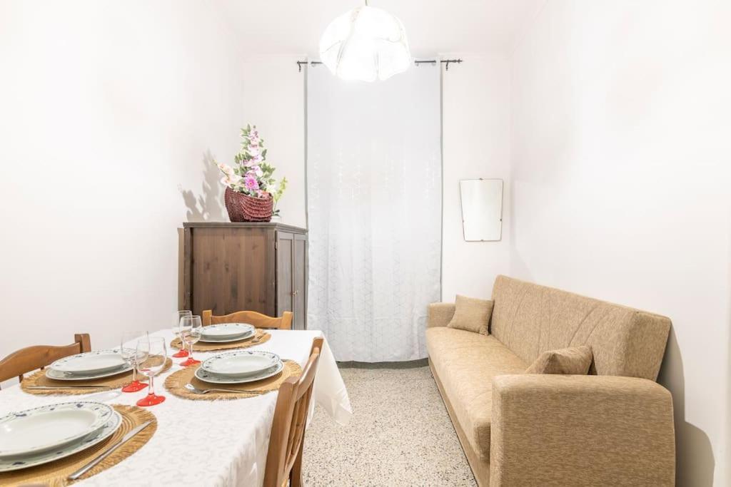 Appartamento Con Ac-Wi-Fi- Centro A 7 Min Savona Exterior foto